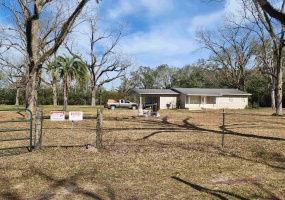 1323 NE Juniper Drive,LEE,Florida 32059,3 Bedrooms Bedrooms,2 BathroomsBathrooms,Detached single family,1323 NE Juniper Drive,368478