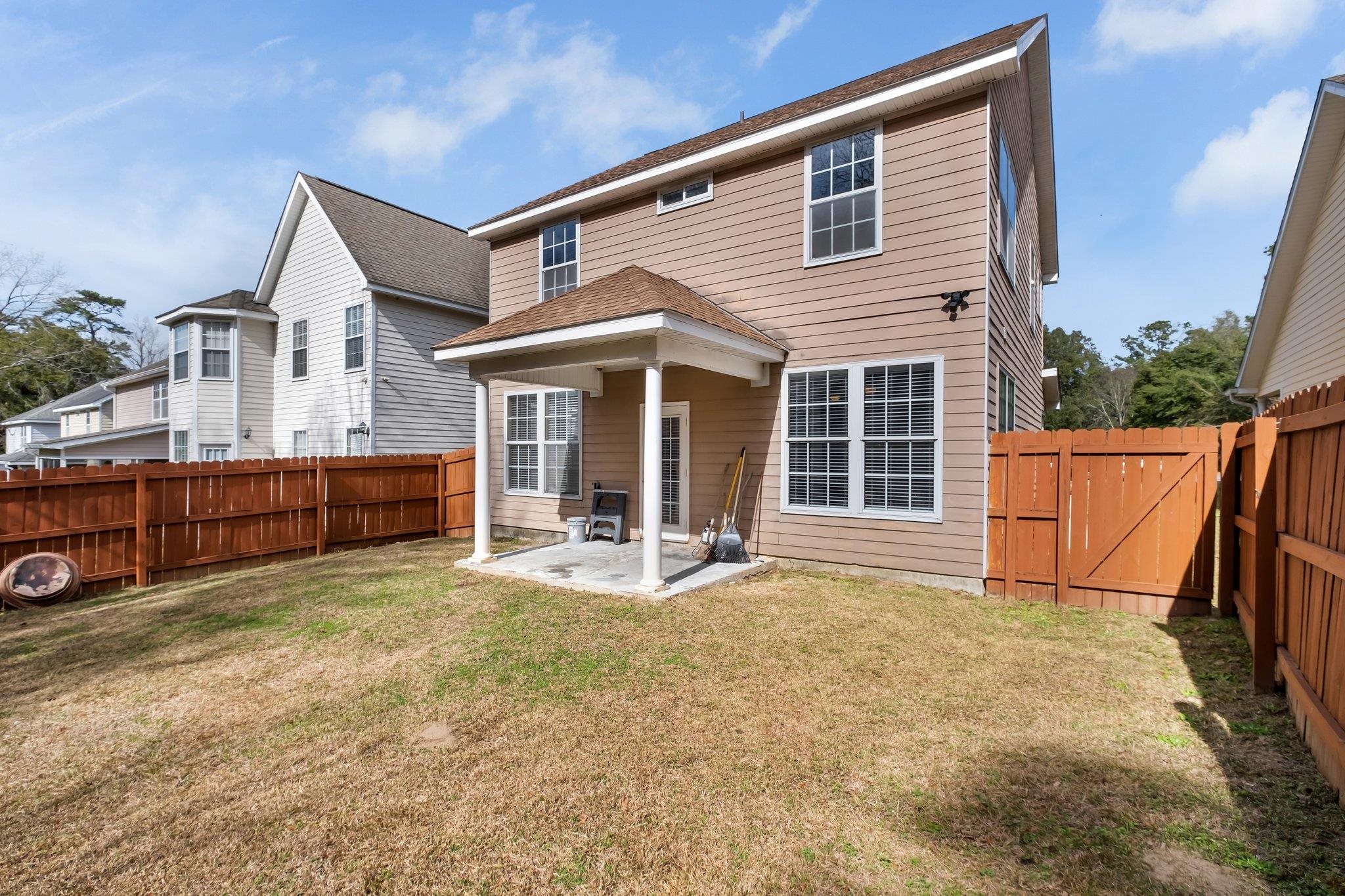 2651 Amber Trace,TALLAHASSEE,Florida 32304,3 Bedrooms Bedrooms,2 BathroomsBathrooms,Detached single family,2651 Amber Trace,368479