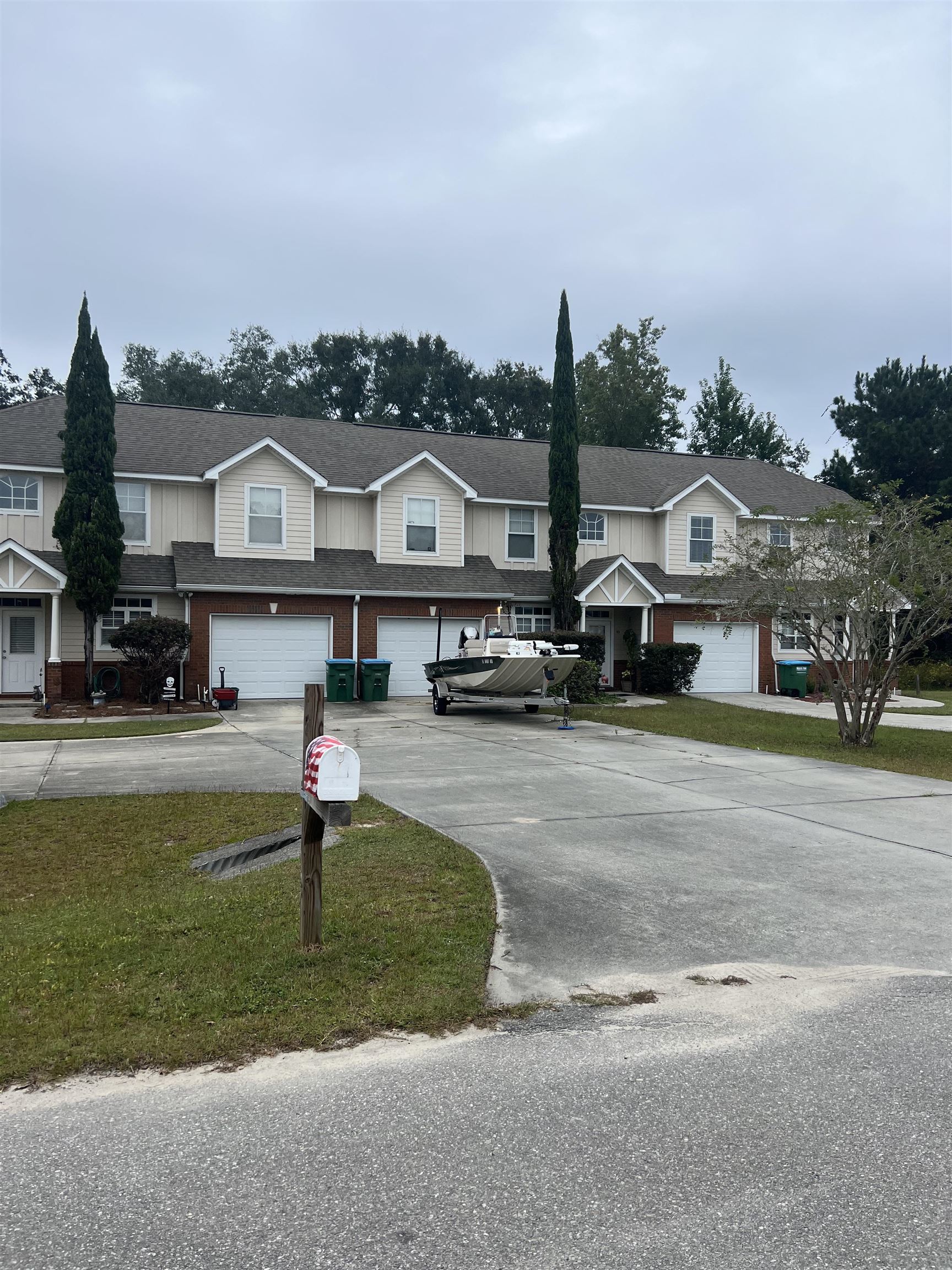 53 Fairway,CRAWFORDVILLE,Florida 32327,3 Bedrooms Bedrooms,2 BathroomsBathrooms,Townhouse,53 Fairway,364499