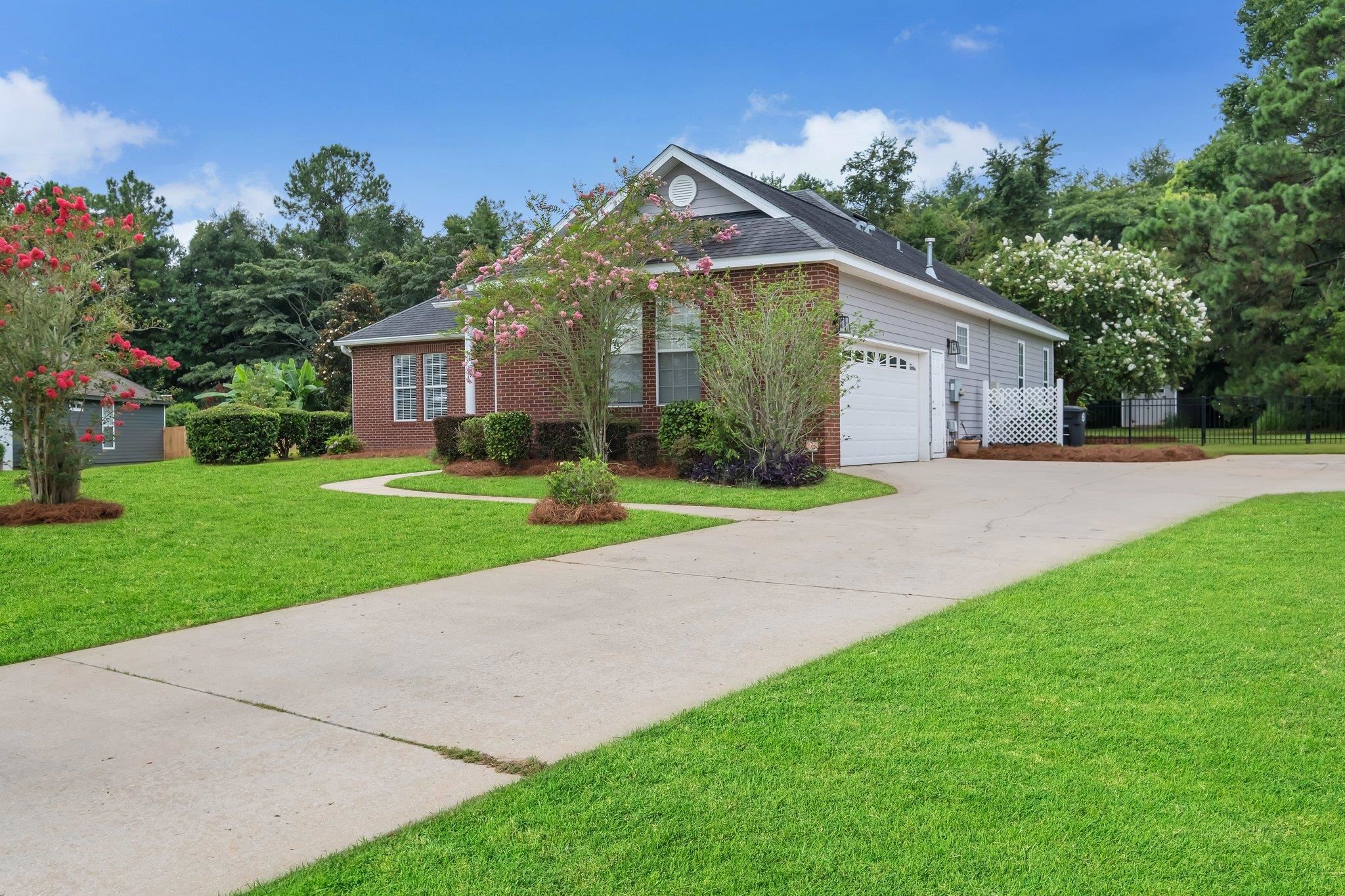 2277 Upland Way,TALLAHASSEE,Florida 32311,4 Bedrooms Bedrooms,2 BathroomsBathrooms,Detached single family,2277 Upland Way,369513