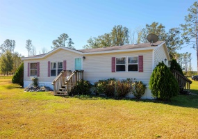 164 SE Alamo Lane,LEE,Florida 32059,3 Bedrooms Bedrooms,1 BathroomBathrooms,Manuf/mobile home,164 SE Alamo Lane,366599