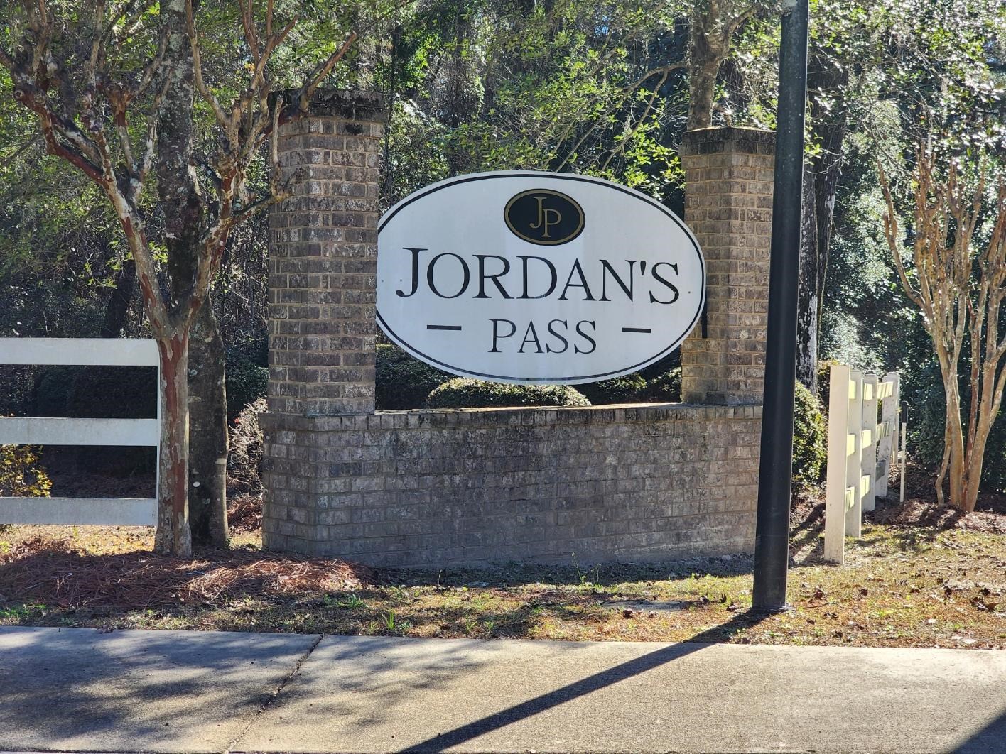 6084 Jordans Pass Drive,TALLAHASSEE,Florida 32304,4 Bedrooms Bedrooms,2 BathroomsBathrooms,Detached single family,6084 Jordans Pass Drive,367801