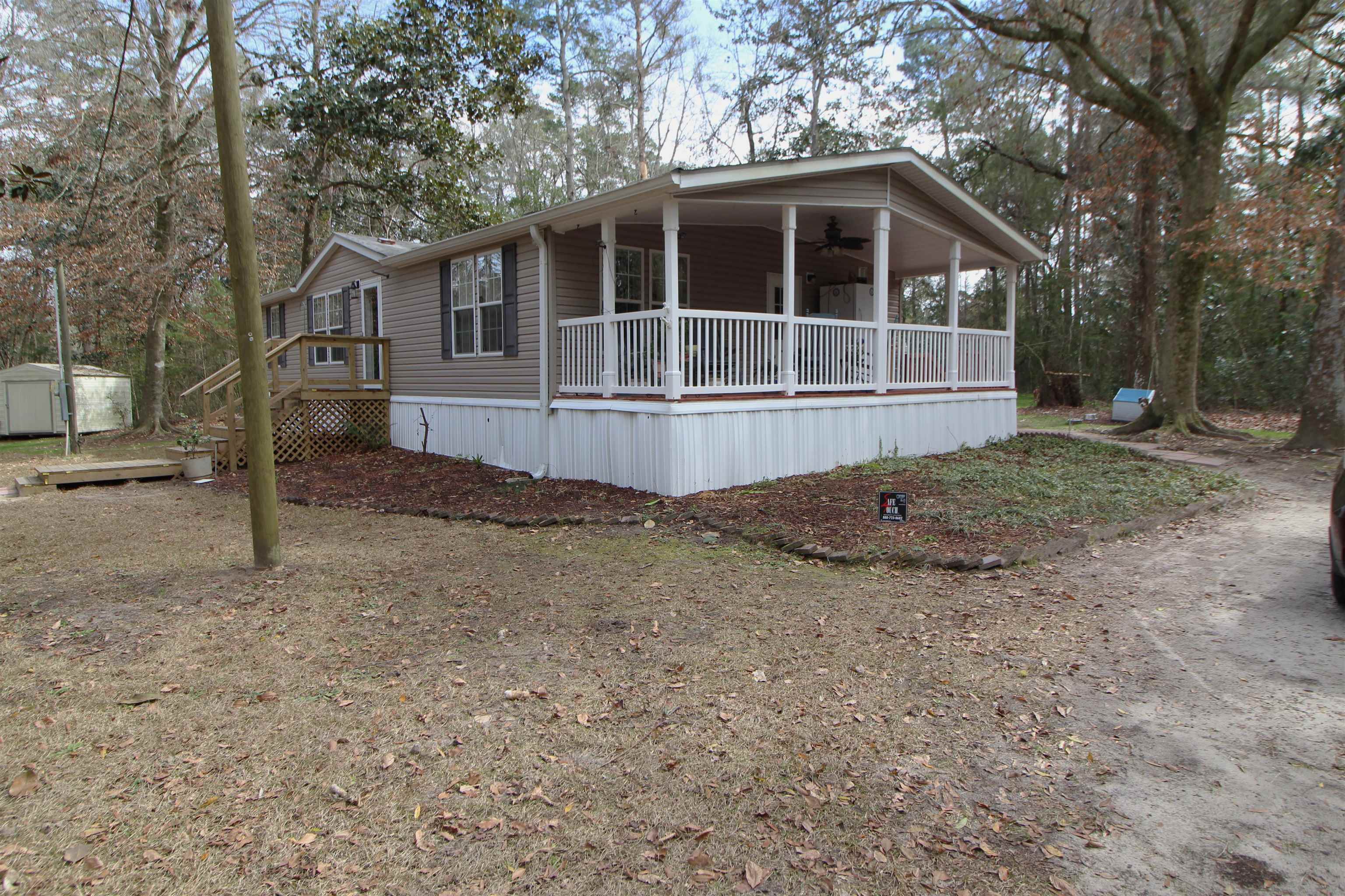 153 Tennessee Walker Road,CRAWFORDVILLE,Florida 32327,3 Bedrooms Bedrooms,2 BathroomsBathrooms,Manuf/mobile home,153 Tennessee Walker Road,368510