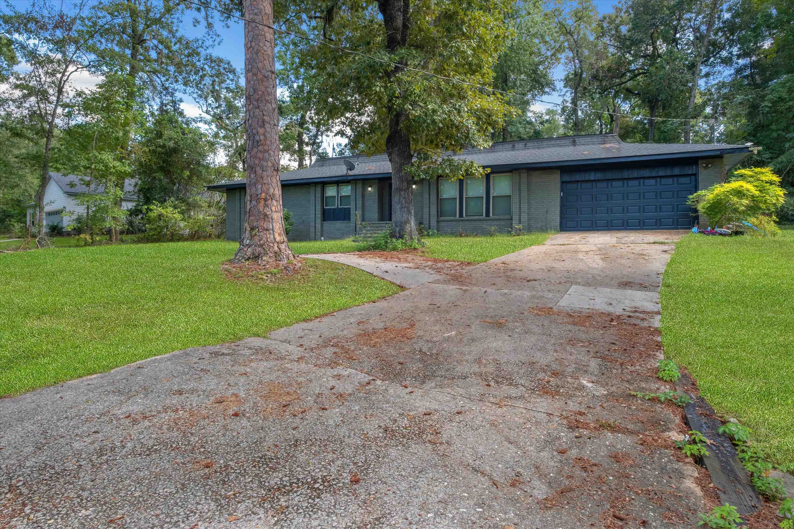 2413 San Pedro Avenue,TALLAHASSEE,Florida 32304,3 Bedrooms Bedrooms,2 BathroomsBathrooms,Detached single family,2413 San Pedro Avenue,364666