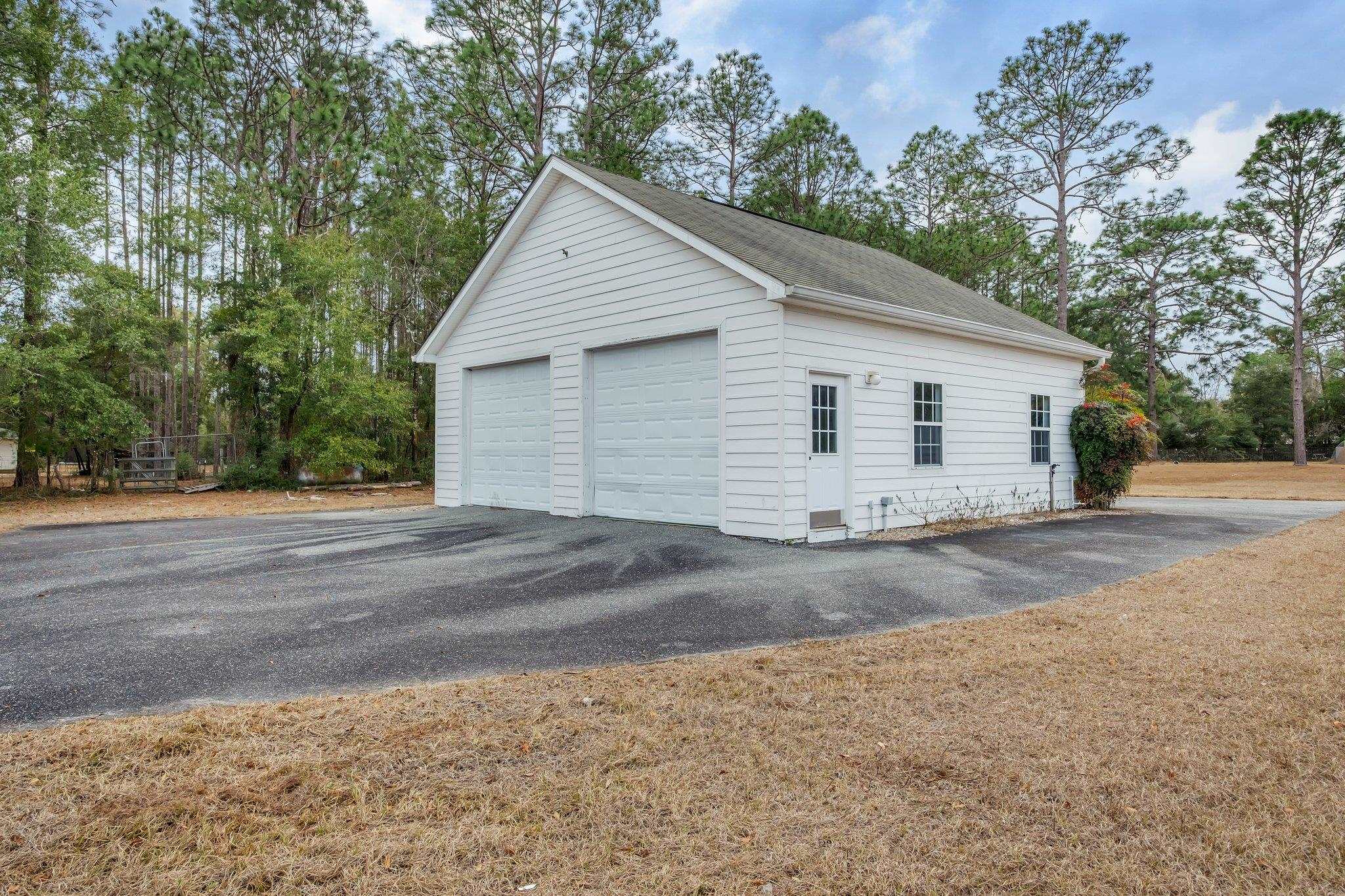 100 Cajer Posey Road,CRAWFORDVILLE,Florida 32327,4 Bedrooms Bedrooms,3 BathroomsBathrooms,Detached single family,100 Cajer Posey Road,367842