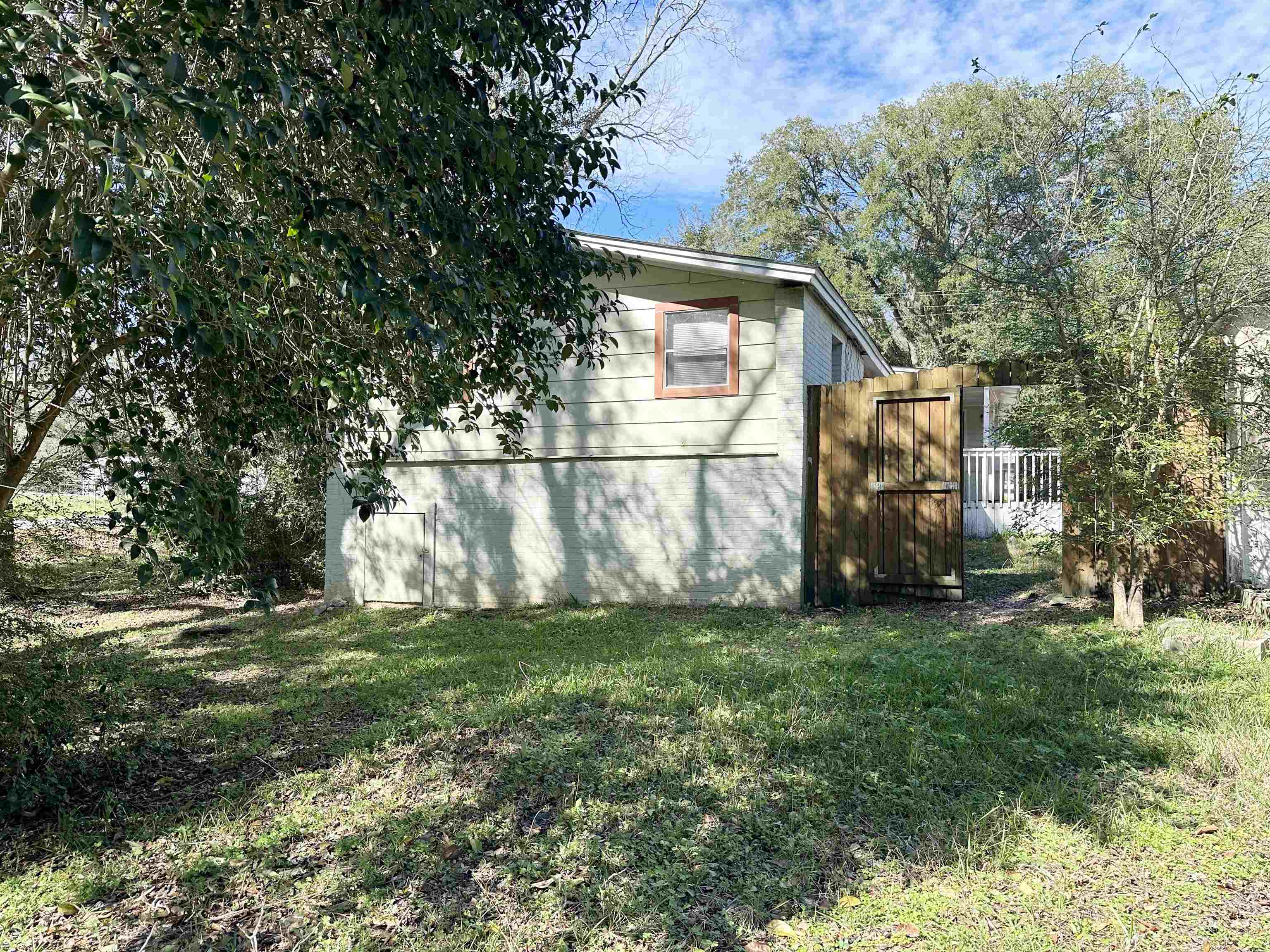 182 Carver Avenue,HAVANA,Florida 32333,5 Bedrooms Bedrooms,2 BathroomsBathrooms,Detached single family,182 Carver Avenue,368528