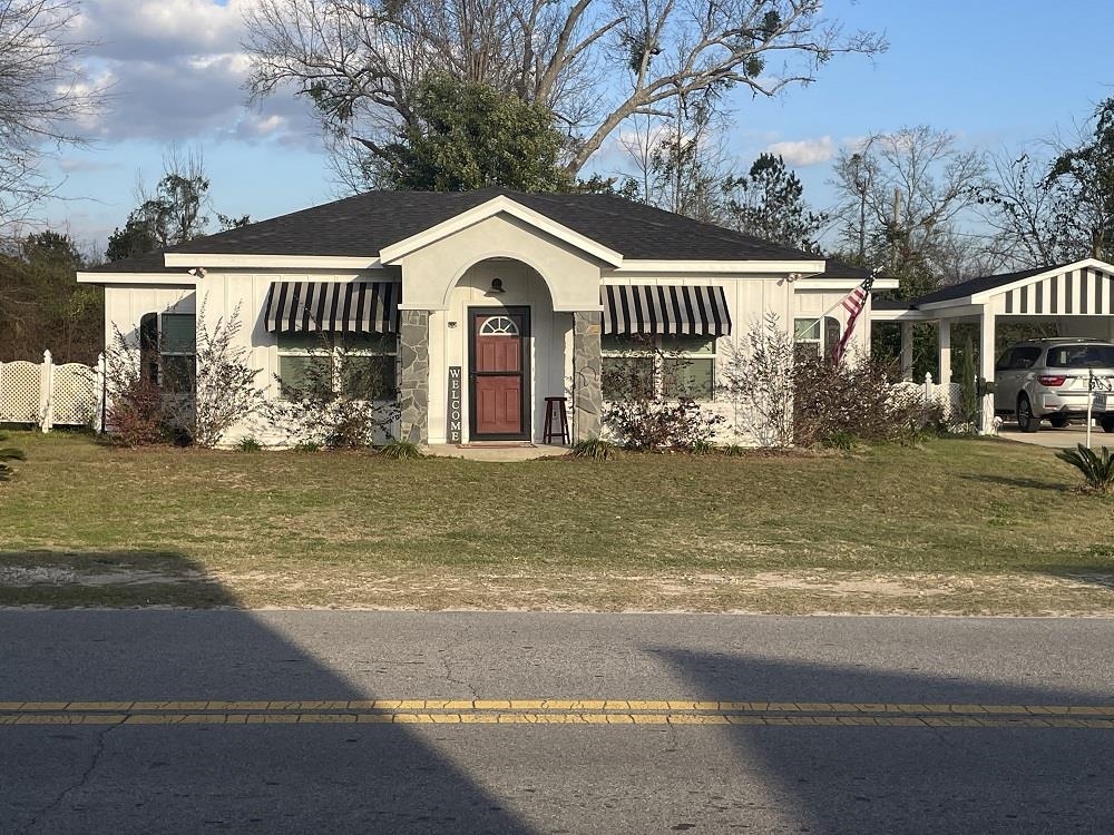 16863 NW Mayo Street,BLOUNTSTOWN,Florida 32424,3 Bedrooms Bedrooms,2 BathroomsBathrooms,Detached single family,16863 NW Mayo Street,369102