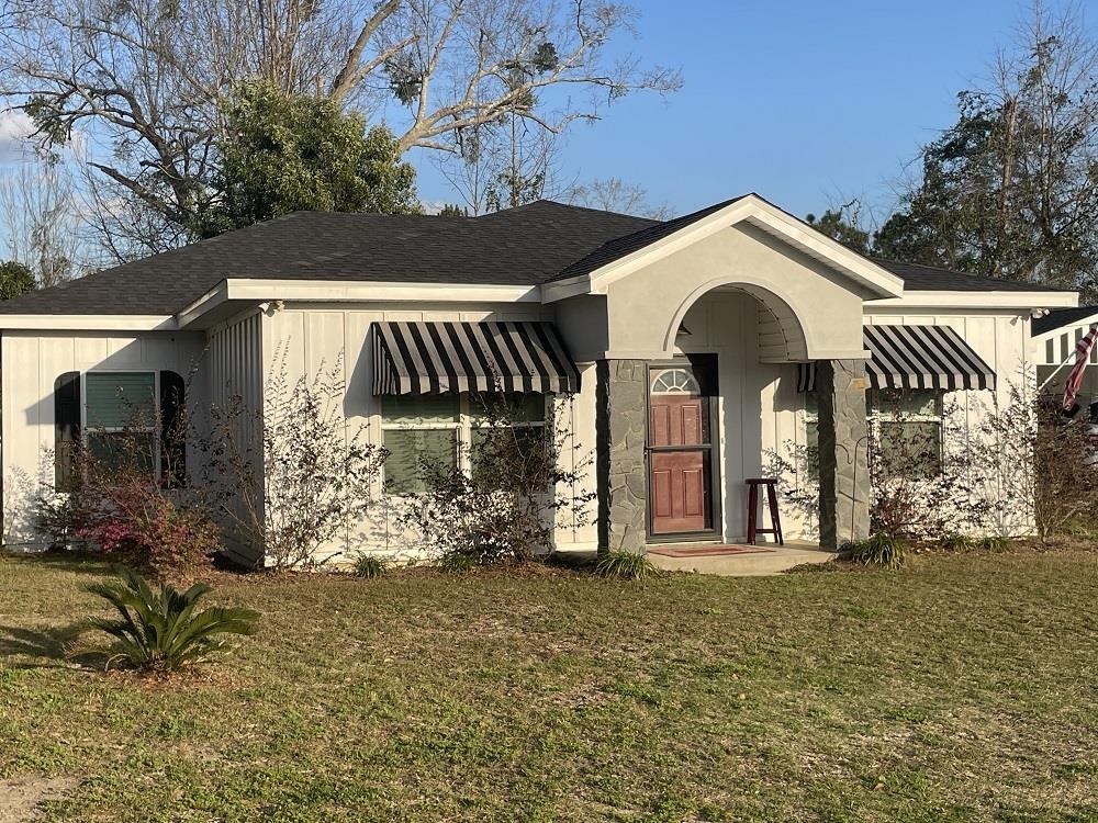 16863 NW Mayo Street,BLOUNTSTOWN,Florida 32424,3 Bedrooms Bedrooms,2 BathroomsBathrooms,Detached single family,16863 NW Mayo Street,369102