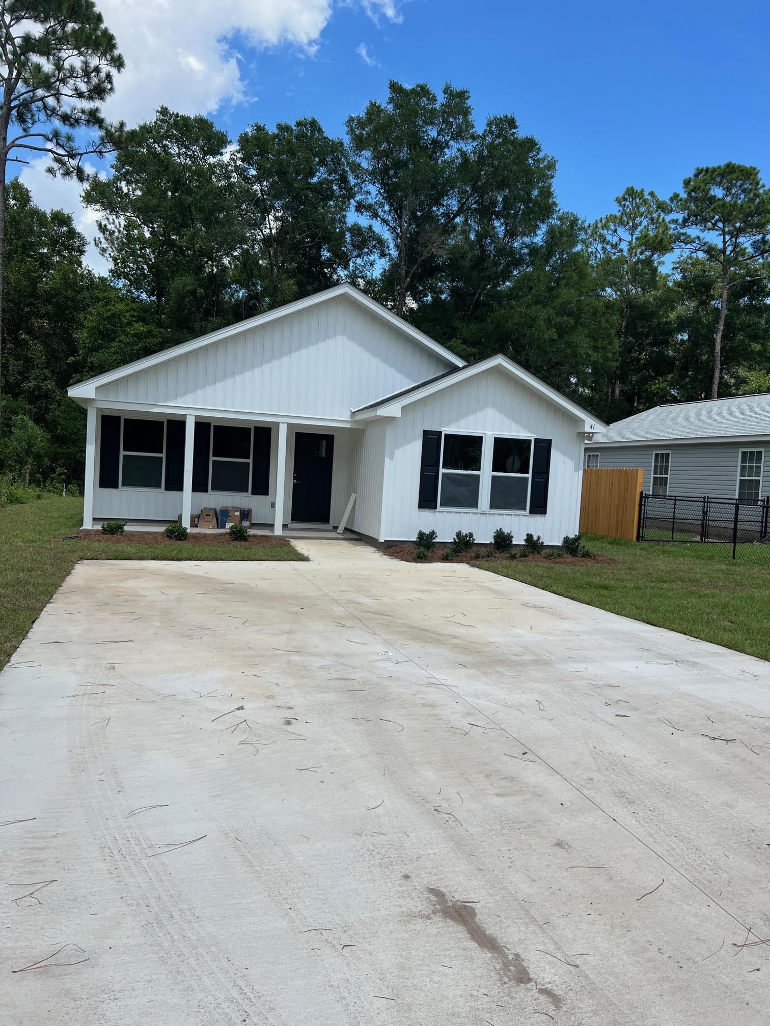 3 Ranger Trace,CRAWFORDVILLE,Florida 32327,3 Bedrooms Bedrooms,2 BathroomsBathrooms,Detached single family,3 Ranger Trace,369918