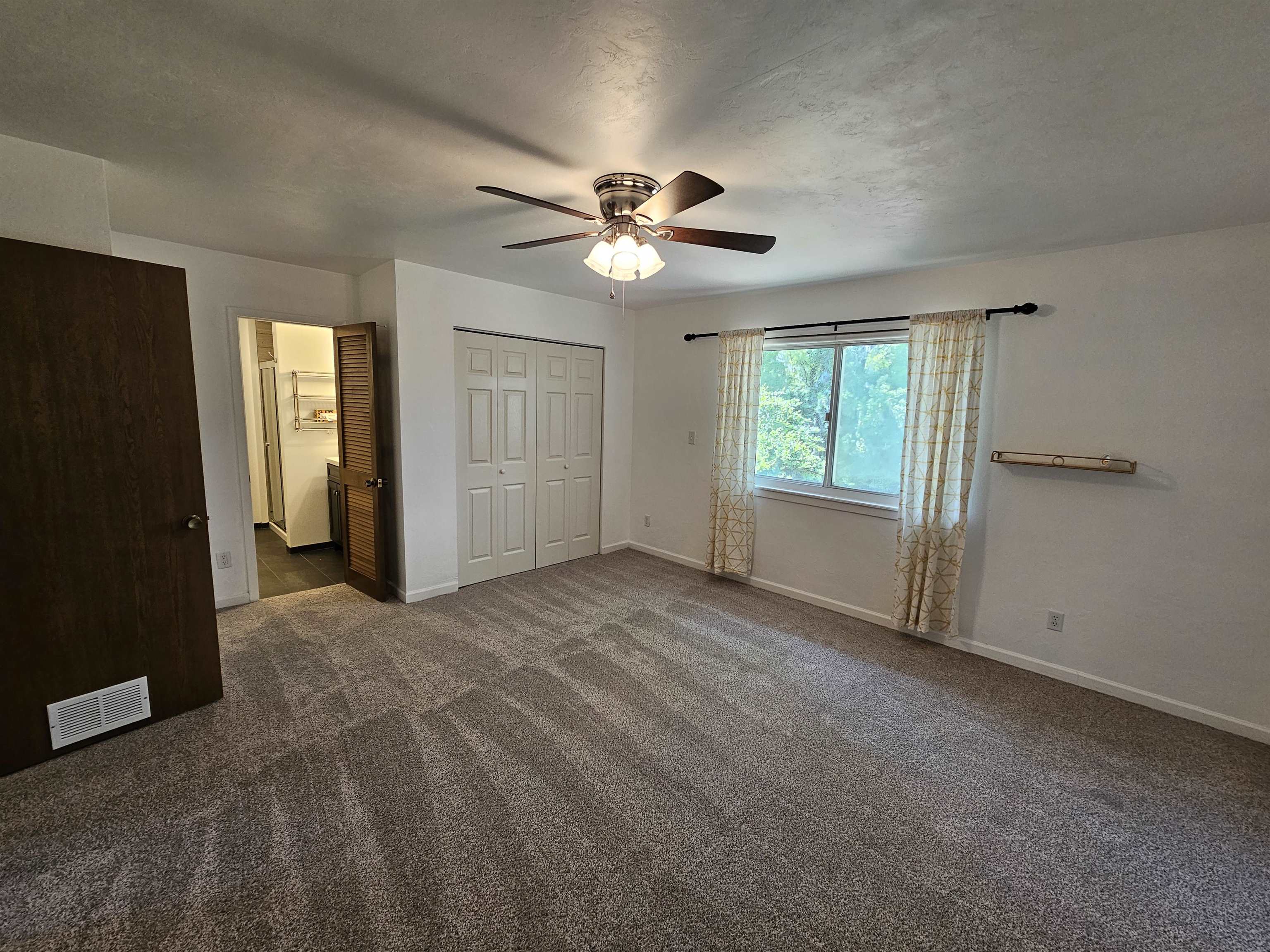 2856 Blair Stone Court,TALLAHASSEE,Florida 32301,2 Bedrooms Bedrooms,2 BathroomsBathrooms,Townhouse,2856 Blair Stone Court,369804