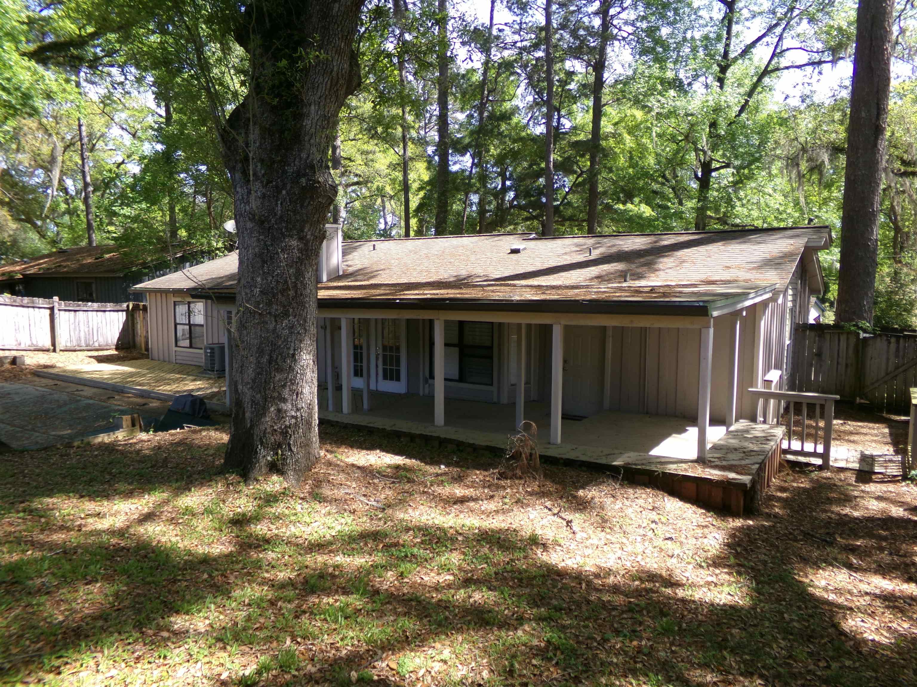 2416 Lanrell Drive,TALLAHASSEE,Florida 32303,4 Bedrooms Bedrooms,2 BathroomsBathrooms,Detached single family,2416 Lanrell Drive,370217