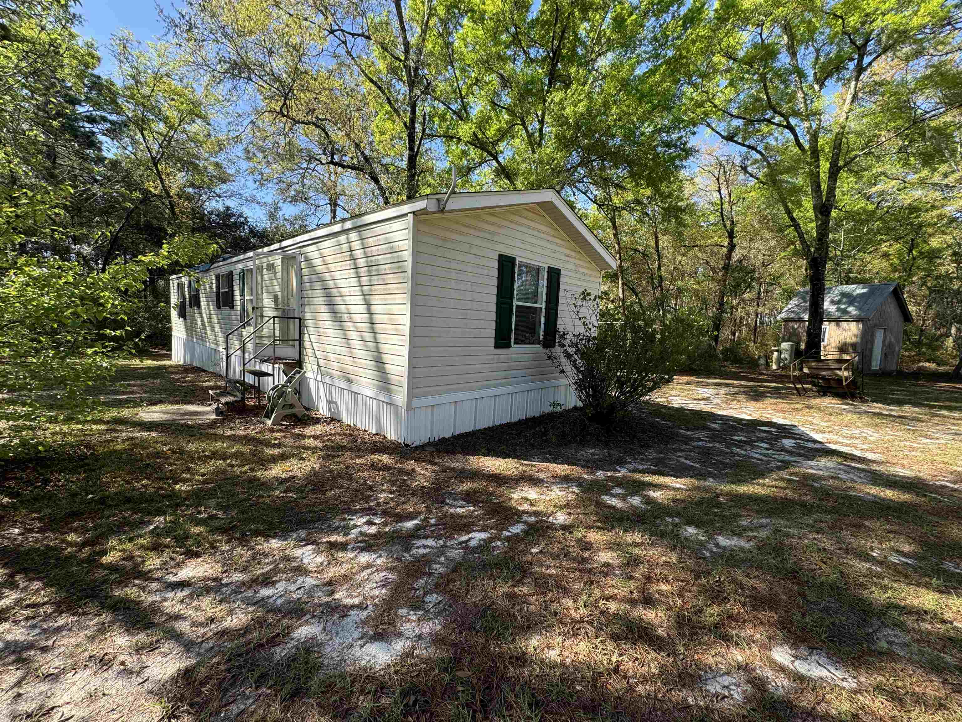 9498 Courtney Lane,TALLAHASSEE,Florida 32305,2 Bedrooms Bedrooms,1 BathroomBathrooms,Manuf/mobile home,9498 Courtney Lane,370248