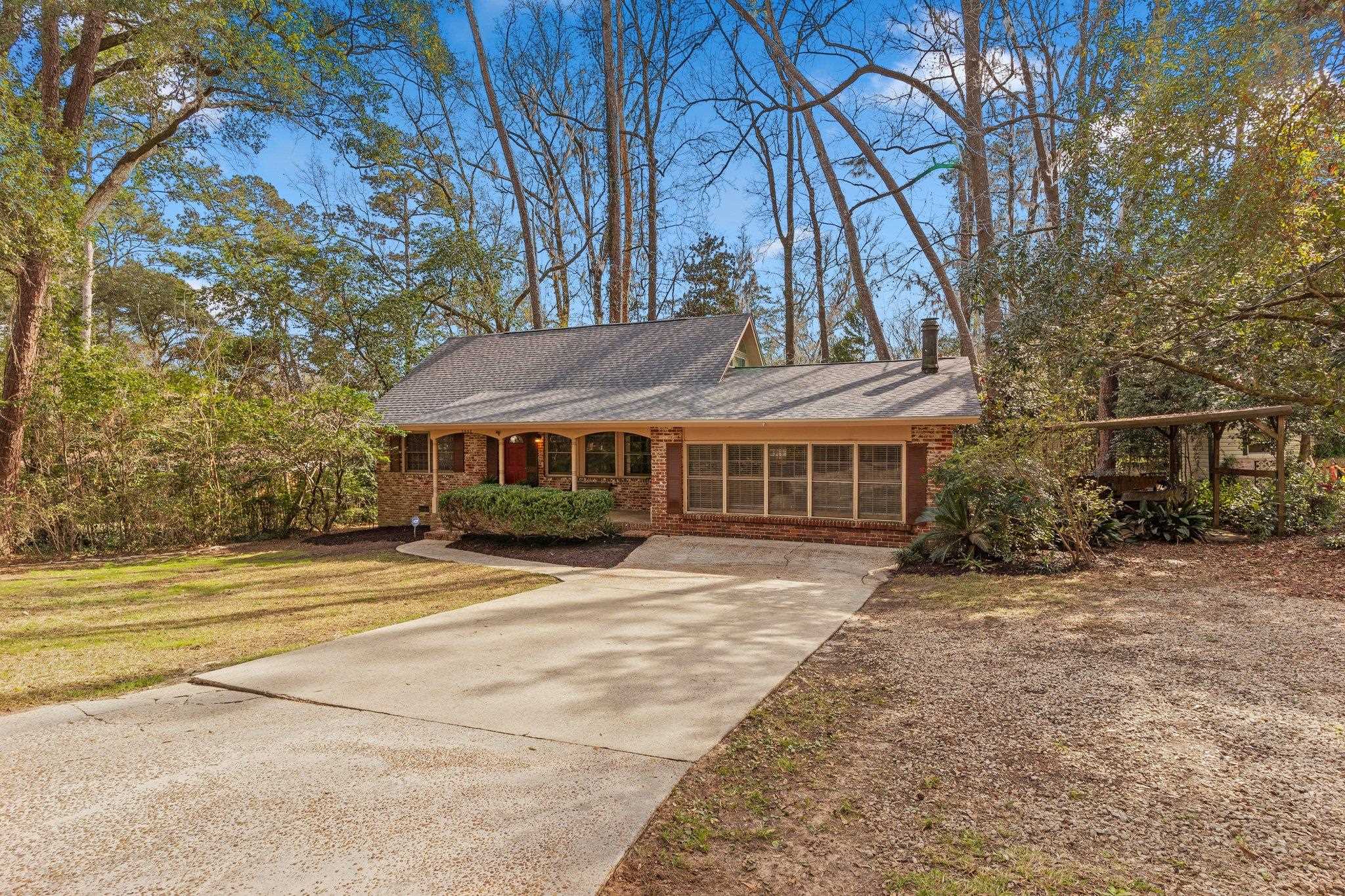 1909 Sherwood Drive,TALLAHASSEE,Florida 32303,4 Bedrooms Bedrooms,2 BathroomsBathrooms,Detached single family,1909 Sherwood Drive,370301